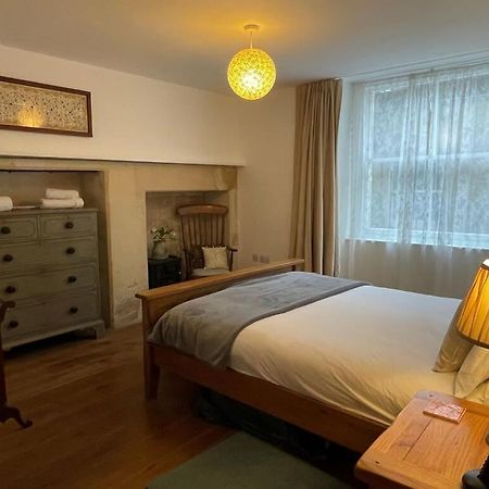 Apartmán Beautiful 3 Bed Basement Flat With Garden Bath Exteriér fotografie